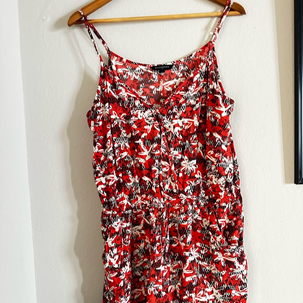 Banana Republic Women’s Warm Red and White Patterned Romper Size L